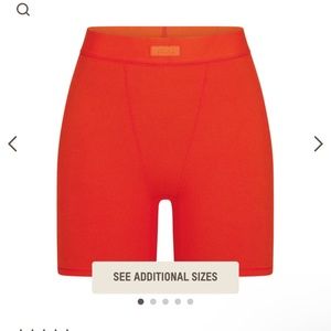 Skims fire biker shorts